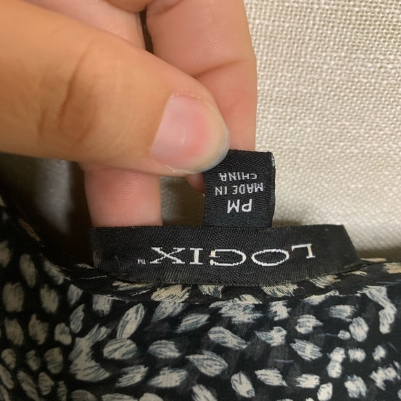 Logix Sheer Layered Top - Picture 5 of 9